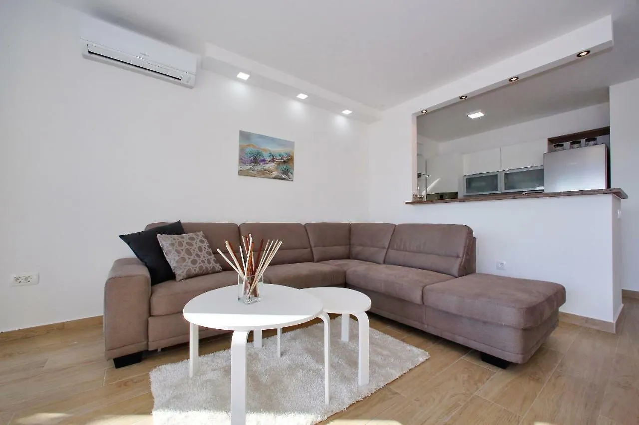 Luxury Apartments Sikiric_2 With Fantastic View On The Sea Bibinje Chorwacja